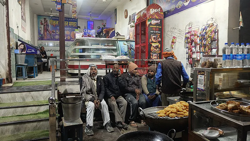 Gokul Mishthan Bhandar